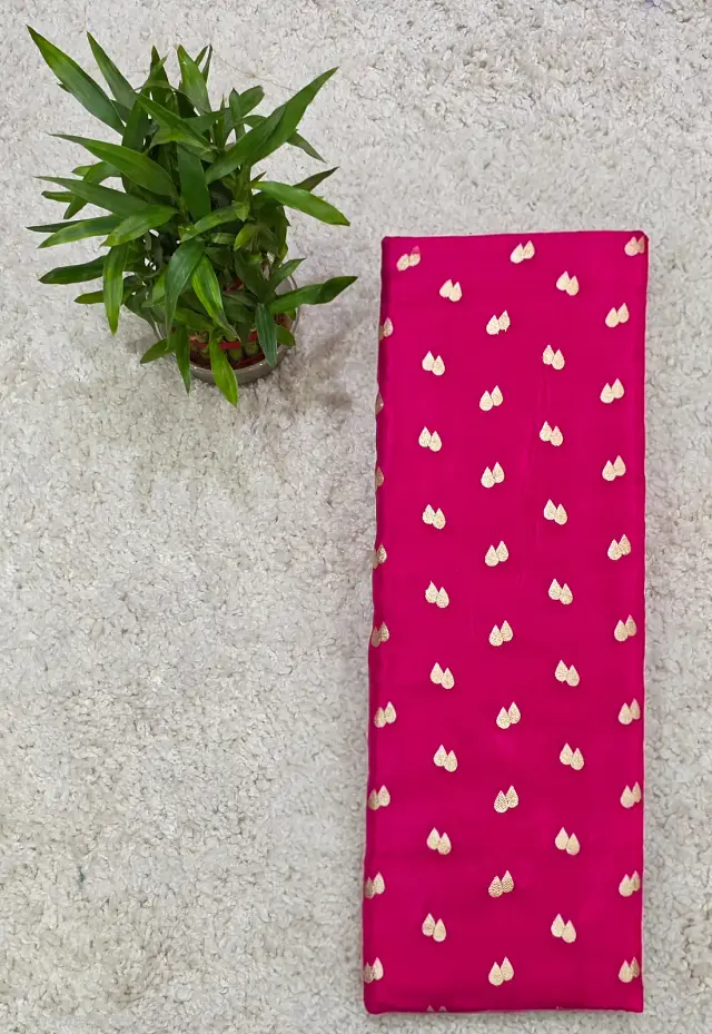 Dola Silk